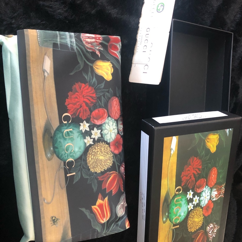 Wallet - Picture 2 of 4